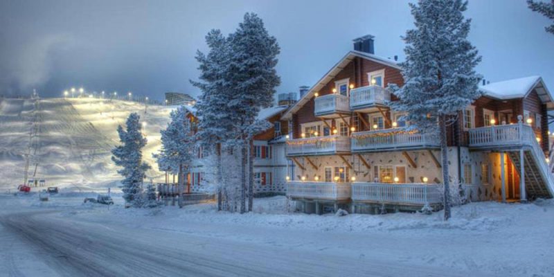 Gebäude von Alppitalot Apartments in Levi in Lappland