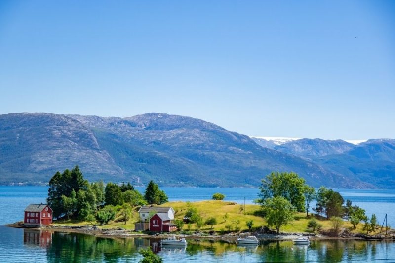 Hardangerfjord-Entdecken-Sie-die-Fjorde-Norwegens-mit-Nordic