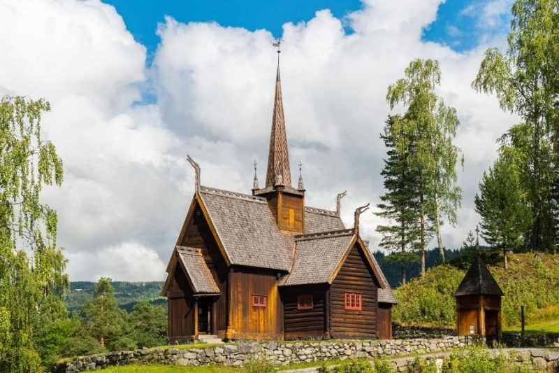 Stabkirche-Die-Wikingergeschichte-von-Norwegen-mit-Nordic-entdecken