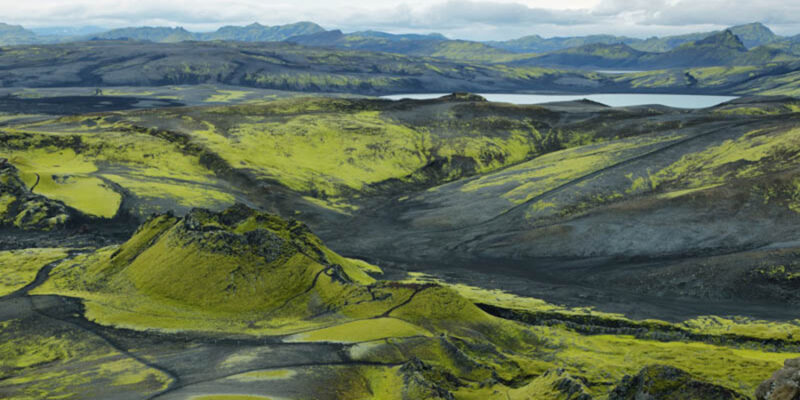 Die-Laki-Krater-auf-Island-bewundern-Sommeraktivitaeten-auf-Island-Urlaub-mit-Nordic-Skandinavien-Spezialist